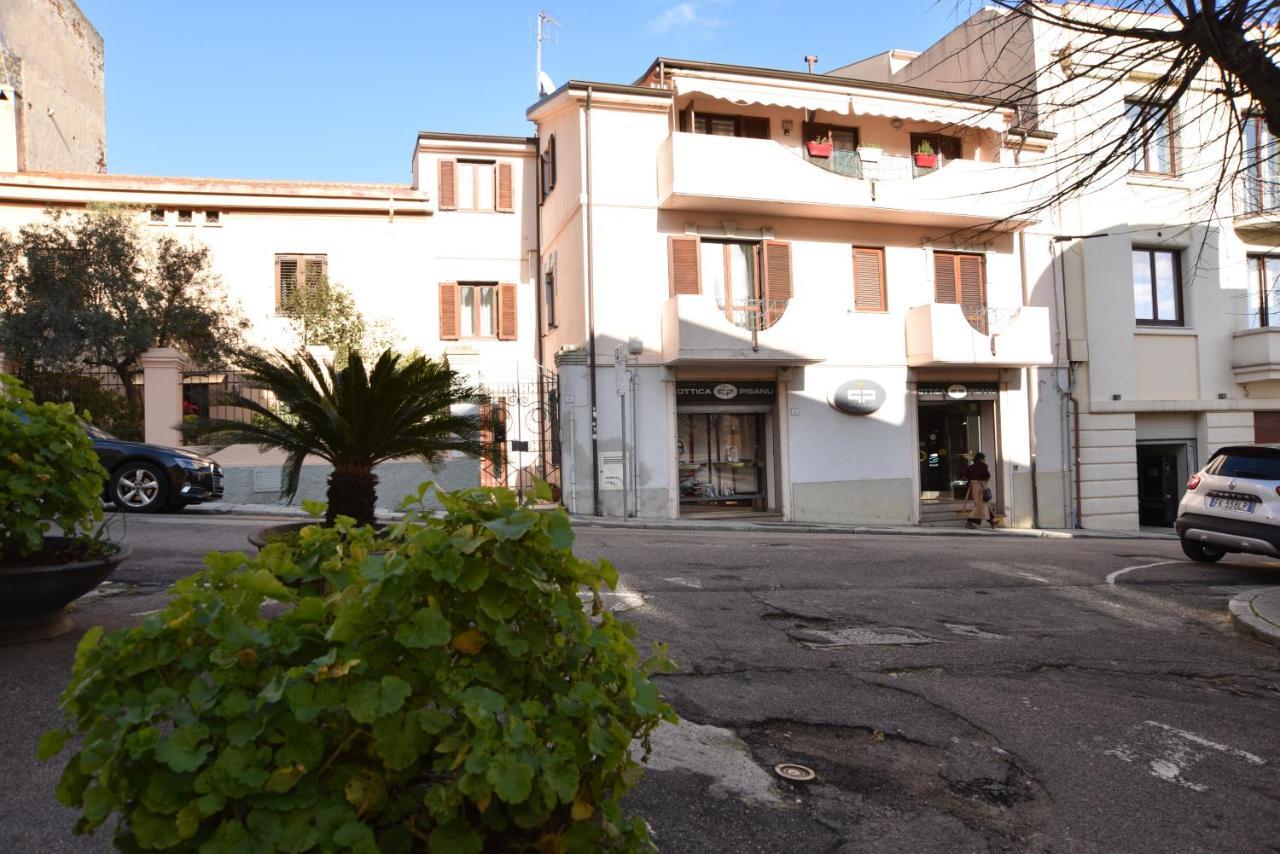 B&B Le Due Isole Nuoro  Bagian luar foto
