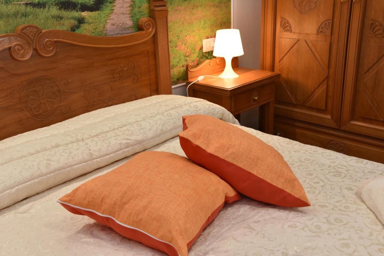B&B Le Due Isole Nuoro  Bagian luar foto