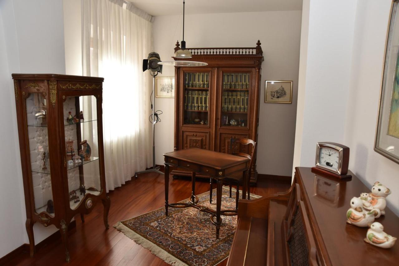 B&B Le Due Isole Nuoro  Bagian luar foto